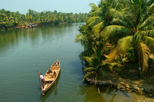 kerala houseboat tours