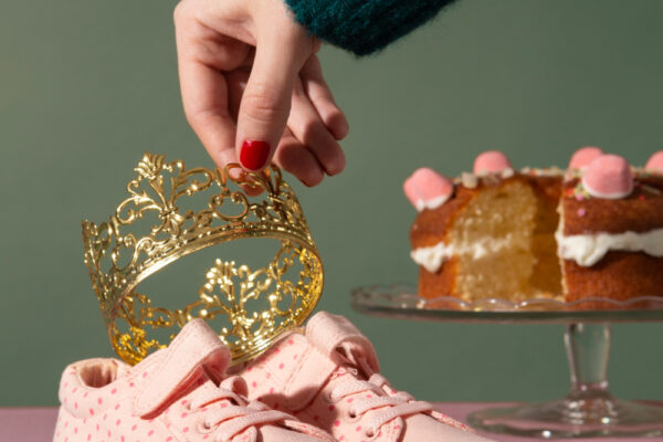 Embracing Cozy Elegance: Fall Fashion Essentials for the Modern Woman