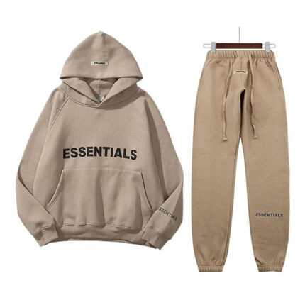 The Essentials Hoodie: Why It Deserves a Spot in Every Wardrobe