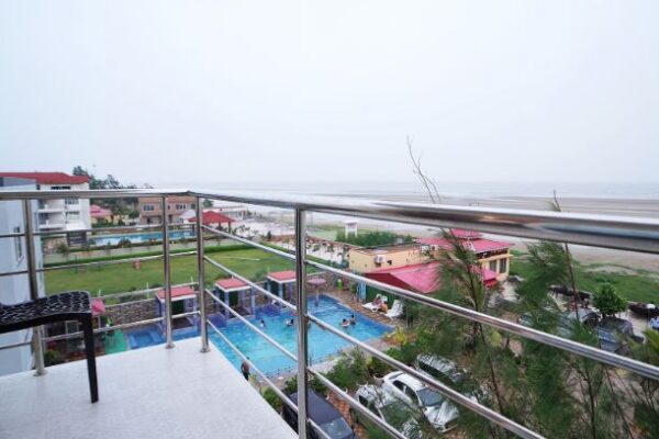 Enjoy Stunning Views at the Best Sea Facing Hotels in Mandarmani