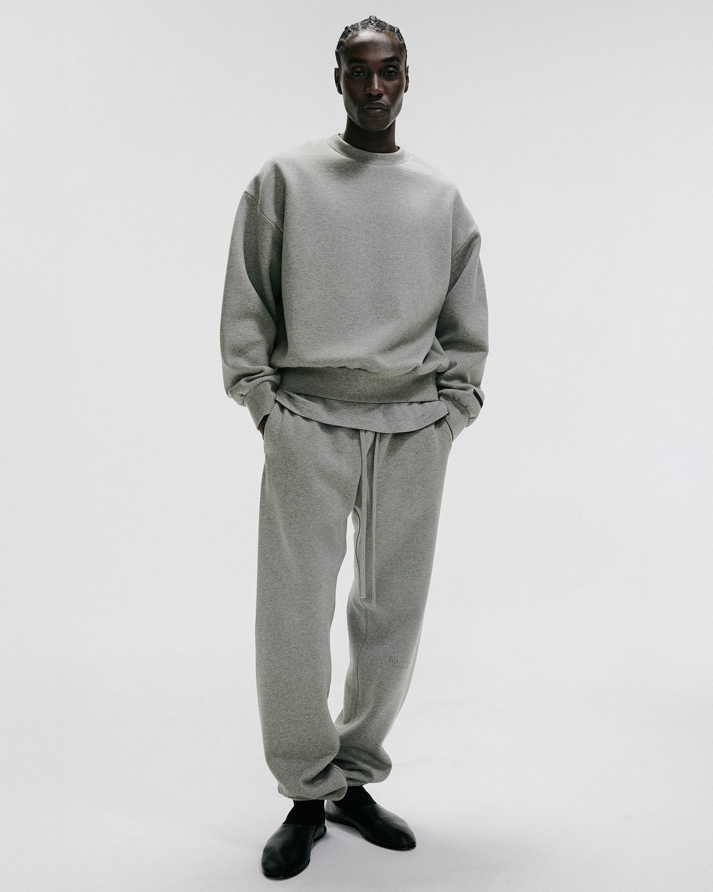 essentials sweatpant grey