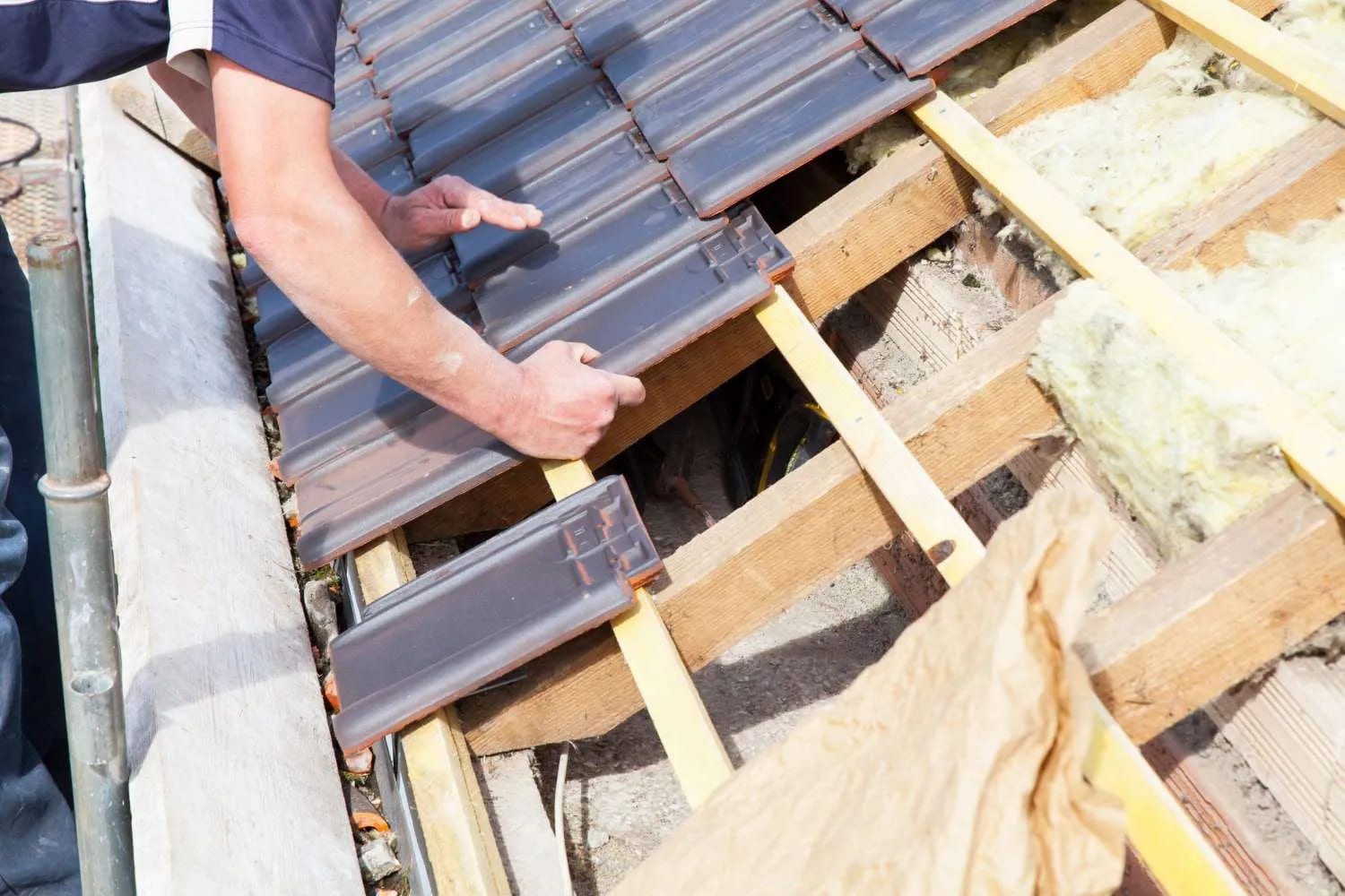 Roofing Company Wellesley