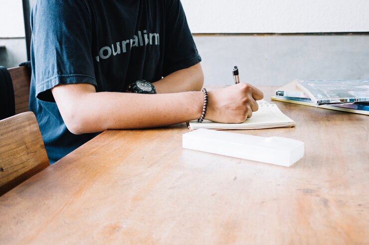 Why Some Law Students Struggle with Problem-Based Questions